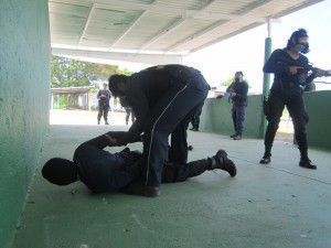 POLI_PRACTICAS2