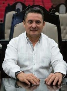Jose  Luis Ross