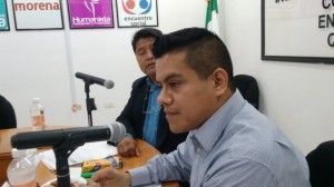 Vence plaza credencial