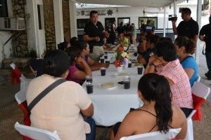 desayun policiacos femeniles (11)
