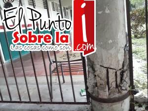 columna contigua al CONALEP